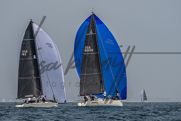 053125 CYC CRW-153
