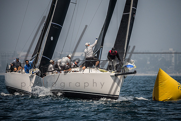 053125 CYC CRW-166