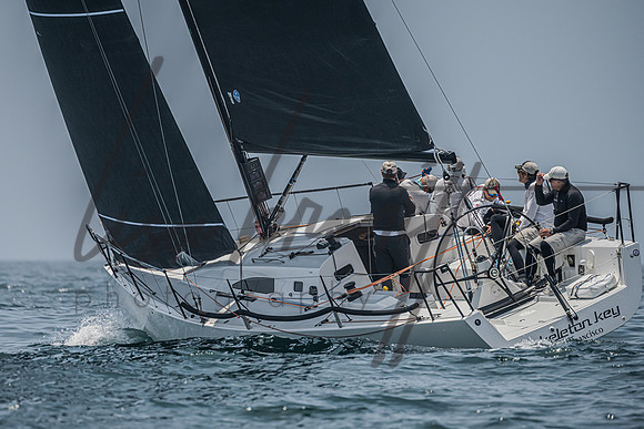 053125 CYC CRW-59