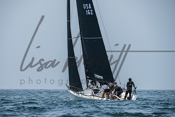 053125 CYC CRW-37