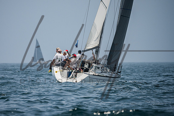 053125 CYC CRW-72