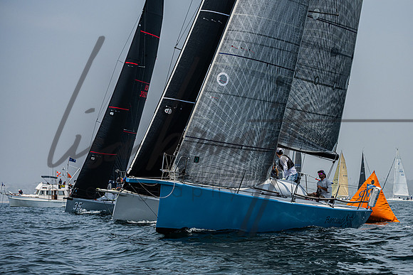 053125 CYC CRW-43