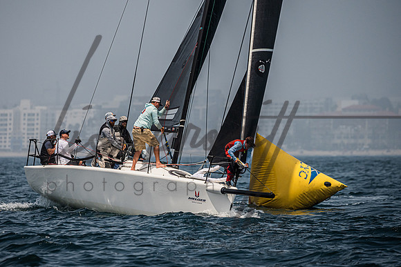 053125 CYC CRW-158