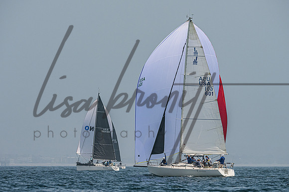 053125 CYC CRW-100