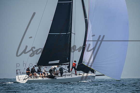 053125 CYC CRW-33
